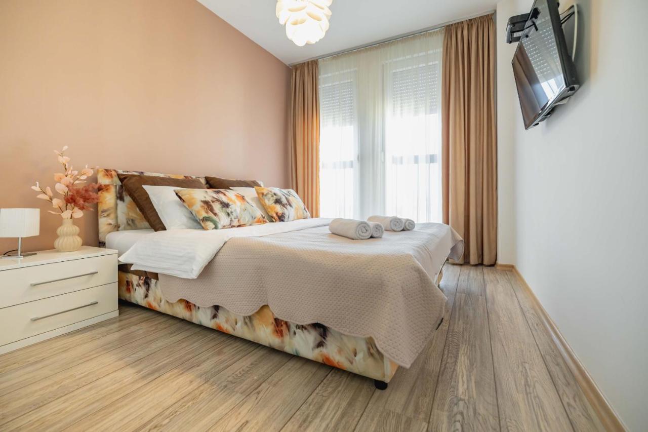 Bella Apartment Novi Sad Exterior foto